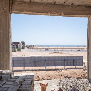 🏡 1 Bedroom Apartment – Pool View🌿 Private Garden: 20.5 sq