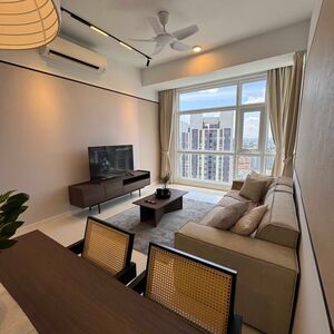 Fully furnished studio for rent @ MET 1 Residences 
