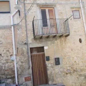 sh 863 town house, Caccamo, Sicily