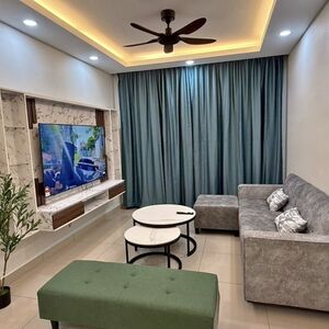 Well furnished studio for rent in M Condominium
