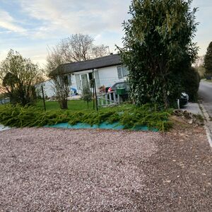 Charming Detached Bungalow with Large Garden – Picardie