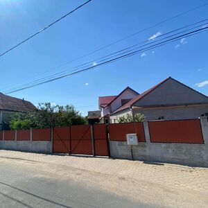 2 Case pe curte în Mândra, Brașov 