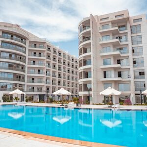 Beachfront 1-Bedroom appartment with sea view in Arabia