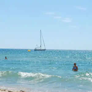 We offer apartments for rent both year-round and for seasona