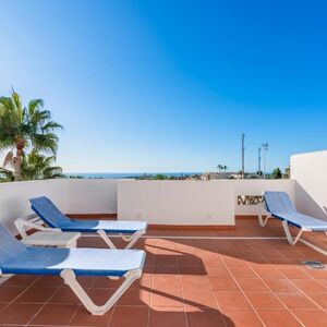 Townhouse with Garage in Nueva Andaluc&iacute;a Marbella
