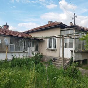 One-story house for sale in the village of Granitovo