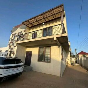 EXECUTIVE2-BEDROOM FLAT TO LET@EAST LEGON HILL