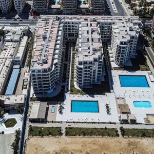Apartment 52m Private Beach Access green contract Immediate 