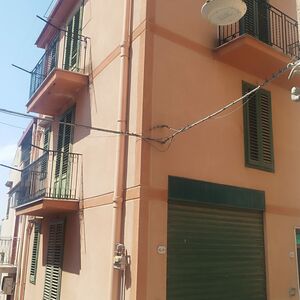 sh 875 town house, Caccamo, Sicily