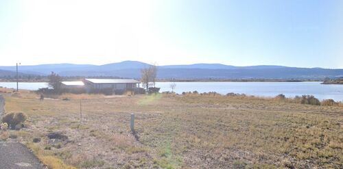Lake in Alturas