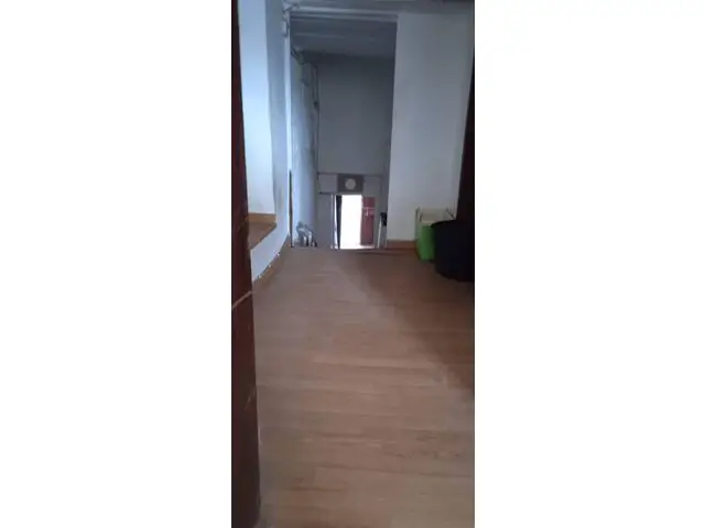hall to stairs