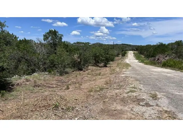 County Road 2475, Hondo, 